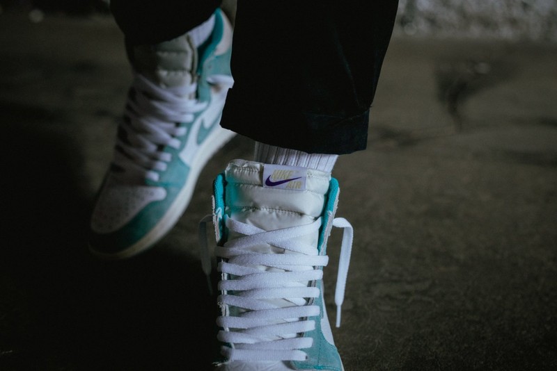 Jordan 1 turbo green on sale laces